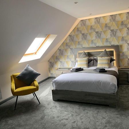Sunset Studio Apartments อาแบร์ไรรอน ภายนอก รูปภาพ